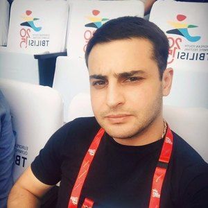 Meet your Posher, Davit